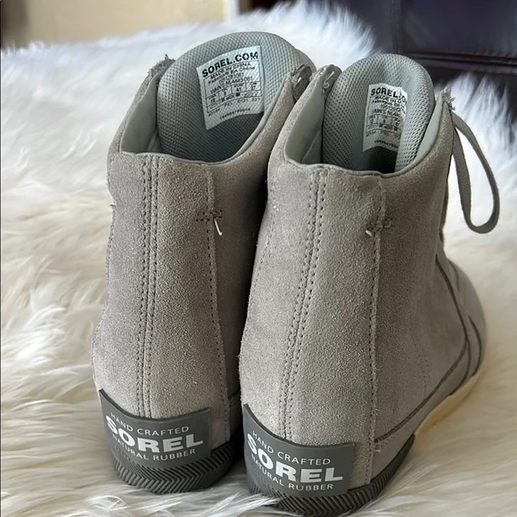 Sorel Gray Suede Wedge Boots size 10 - Picture 3 of 10